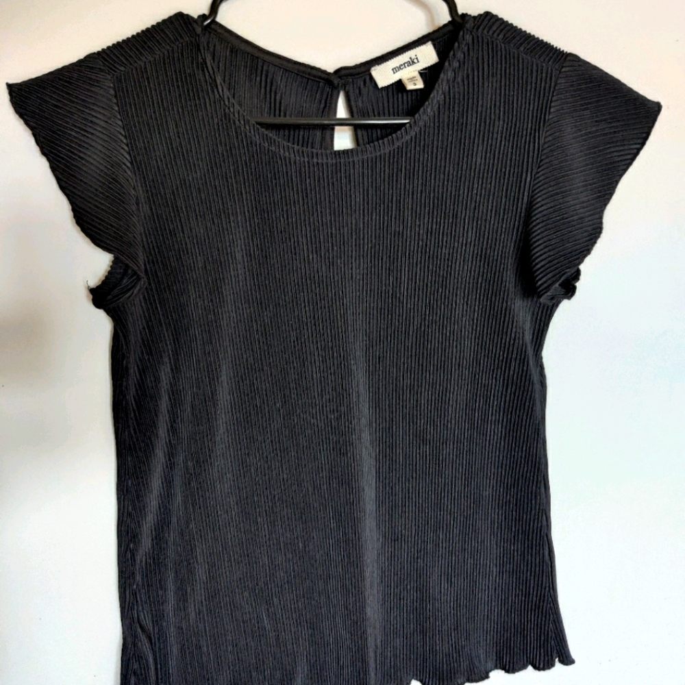 Black Meraki top